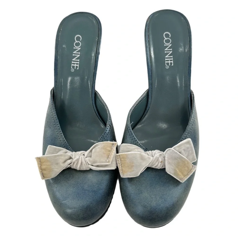 Connie heels size 6 metallic blue faux leather box slip on mule wedges 90s Y2k